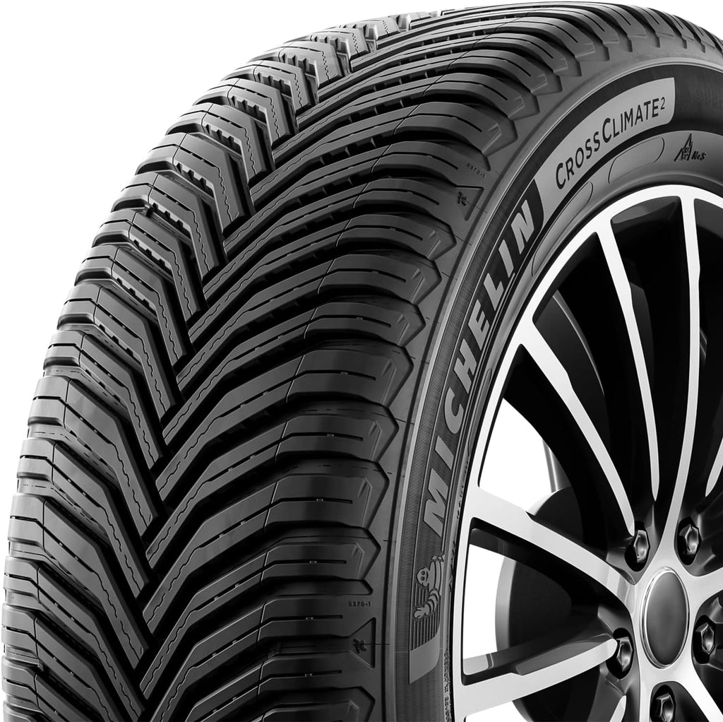 235/55R17 99H All-Season Car Tire P3562