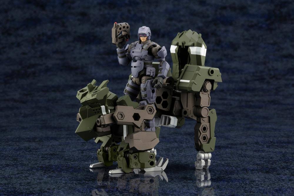 1/24 Scale Model Kit: Definition Armor Blazeboar Q4263