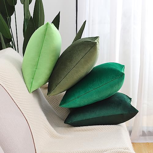 Set of 4 Velvet Decorative Throw Pillow Covers British Green 18 x 18 Inch Y70323