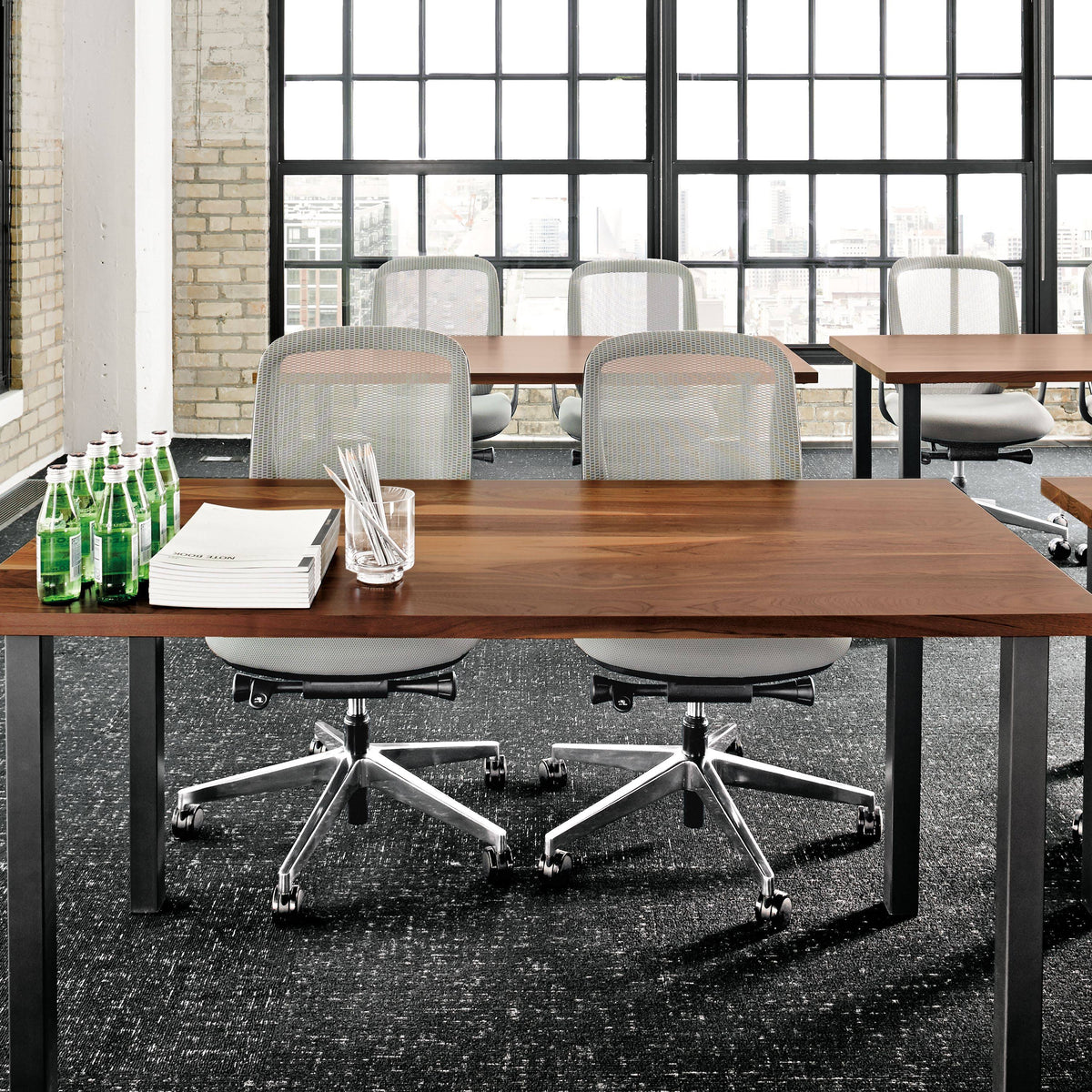 Cherry Top Table with White Base Q989229